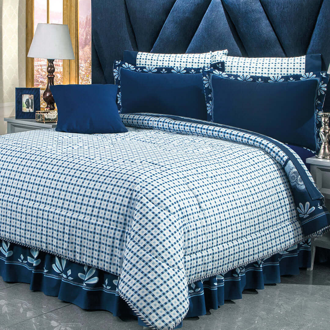 coordinado de edredon estampado en color azul por ambos lados