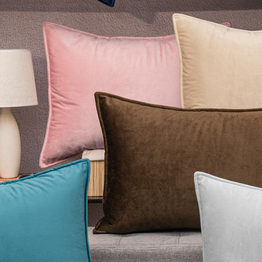 Hermosa Fundas de Almohada Ensueño Rosa que combina perfecto con entornos coloridos y  da un toque de elegancia a tus espacios.